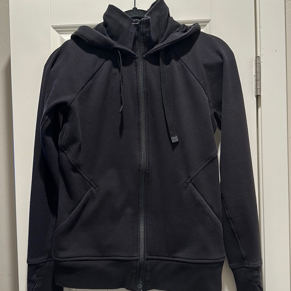 Athleta Triumph black hoodie